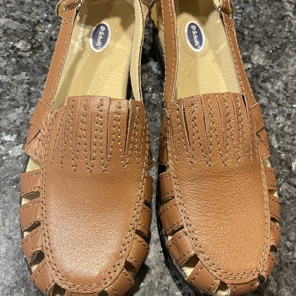 NEW Dr. Scholls Breezeway Sandals - Size 7.5 M